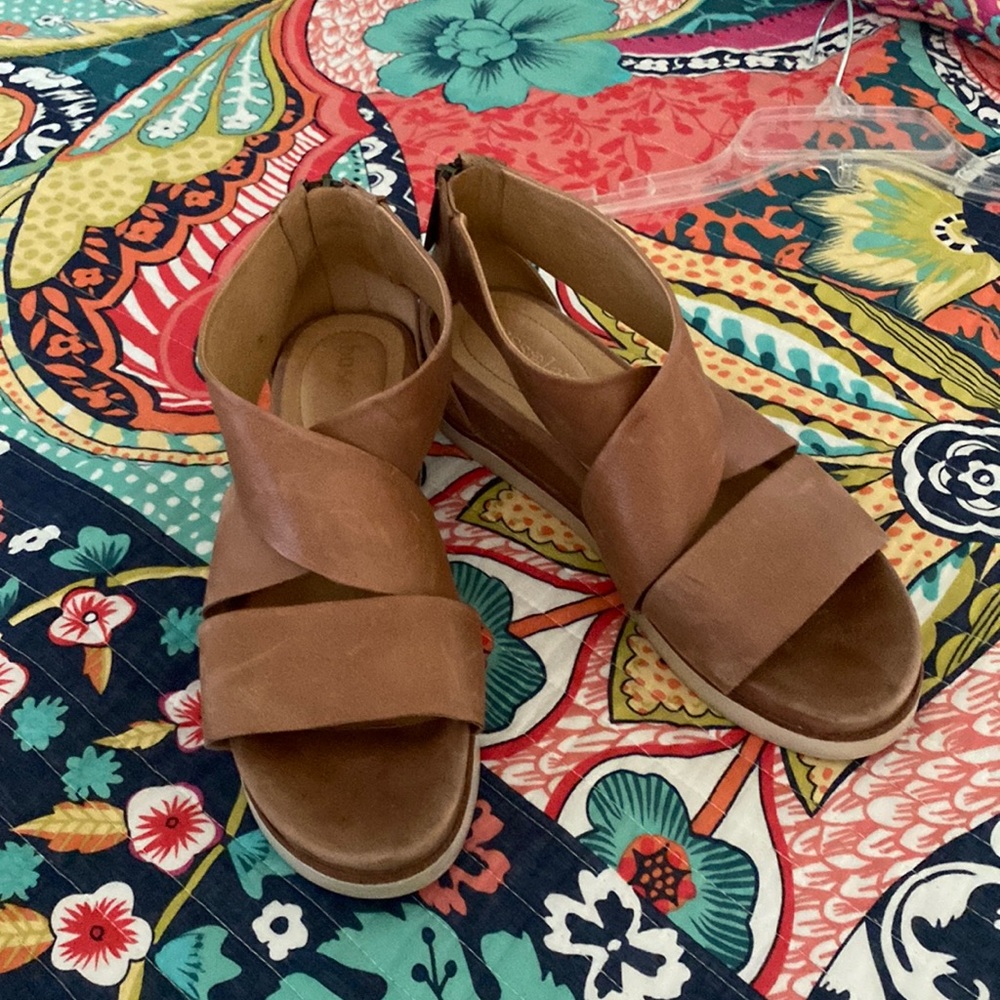 Bussola Tan Authentic Leather Sandals w/ Zip Back Sz 39 or 9